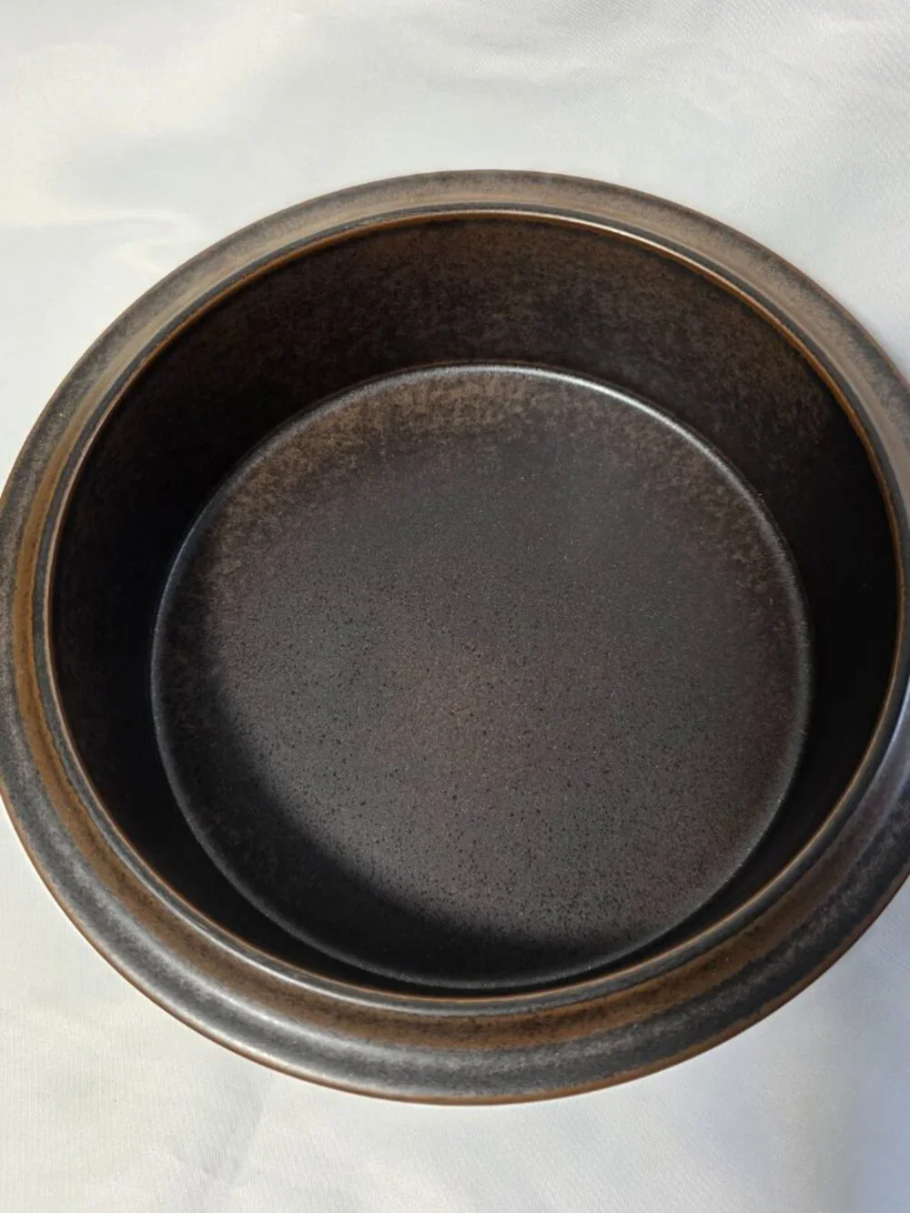 Arabia of Finland Rushka 1.5 Quart Covered Casserole Light & Dark Brown Spotted